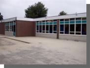 foto ver- en aanbouw school te Valthermond